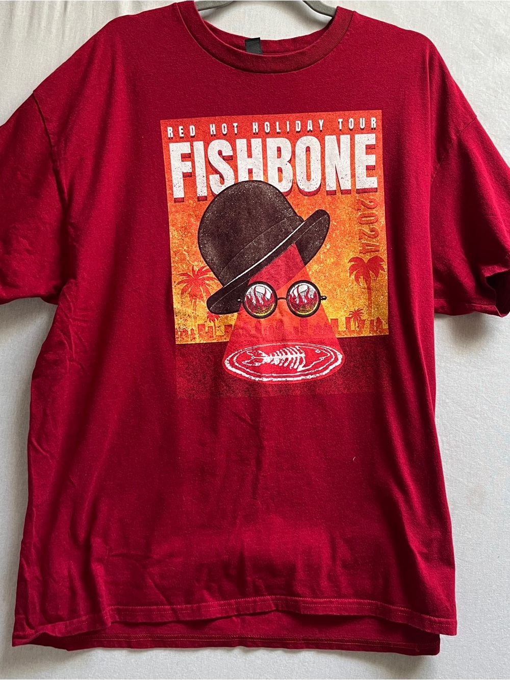 FISHBONE Red Hot Holiday Tour Graphic T-Shirt Red Short Sleeve Womens Size XL